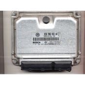 Defecte Ecu VW Golf5 1.4 036906032AA 0261208045 ME7.5.10 BCA