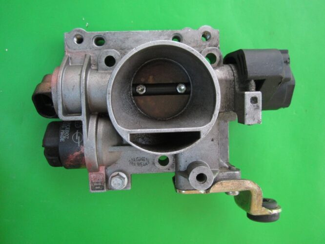 OTHERS: Throttle Body Fiat Punto 1.2 365XFE1-0