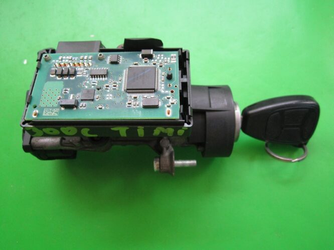 OTHERS: Ignition Switch Chrysler 4685719AB-0