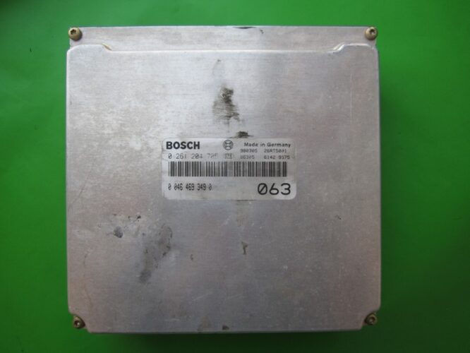 ECU Engine Control Unit Alfa Romeo 156 2.5 46469349 0261204705 ME2.1-0