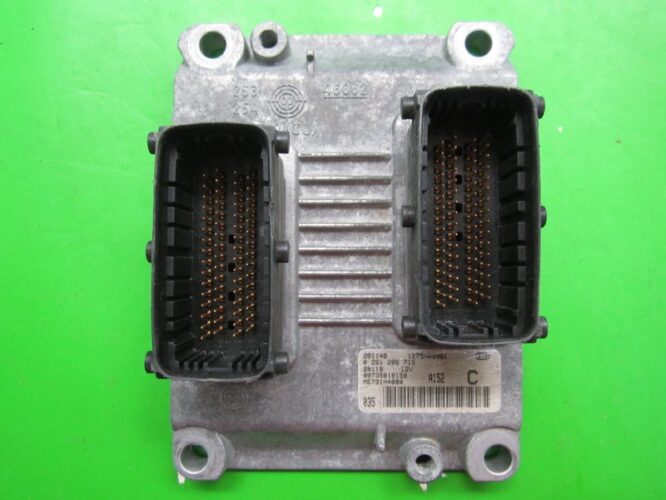 ECU Engine Control Unit Alfa Romeo 147 1.6 73501815 0261206715 ME7.3.1-0
