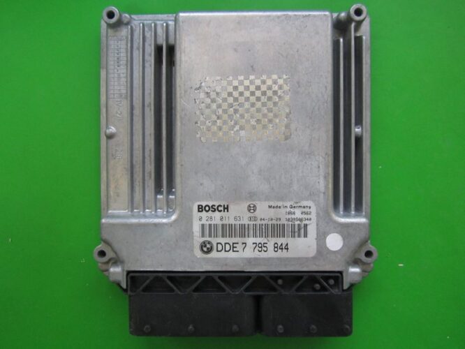 ECU Engine Control Unit Bmw 118D DDE7795844 0281011631 EDC16C35-2.12-0