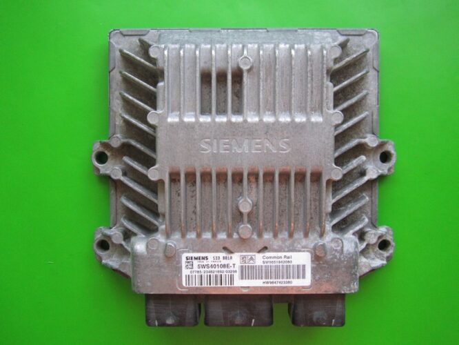 ECU Engine Control Unit Citroen Berlingo 2.0HDI 9651942080 5WS40108E-T SID801A-0