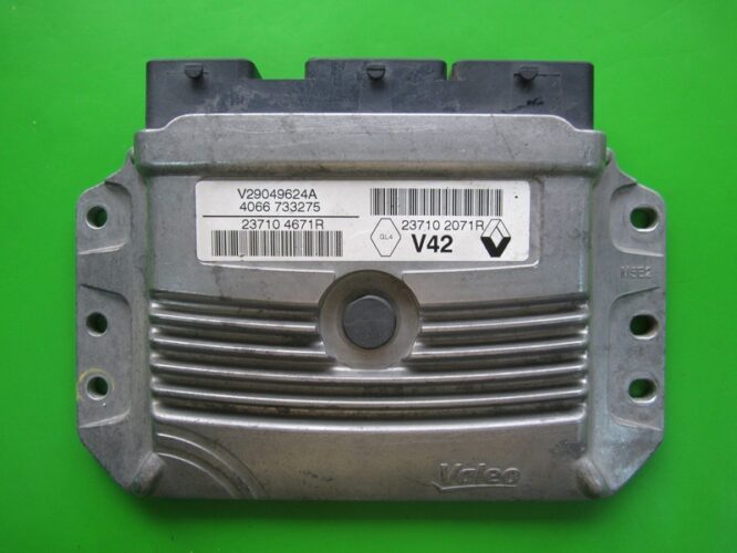 ECU Engine Control Unit Dacia Dokker 1.6 237104671R 237102071R V42-0