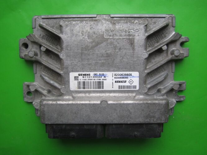 ECU Engine Control Unit Dacia Logan 1.6 8200636605 S110140022A EMS3132-0
