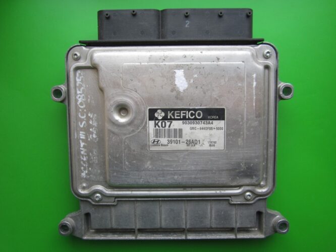 ECU Engine Control Unit Hyundai Accent 1.4 39101-26AD1 90309307432A4 M7.9.8-0
