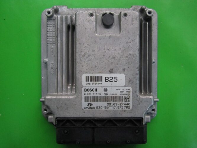 ECU Engine Control Unit Hyundai Coupe 39103-2F440 0281017541 EDC17CP14-0