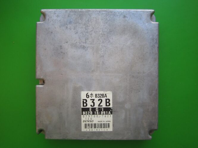 ECU Engine Control Unit Mazda 323 1.3 079700-7821 B32B18881A-0