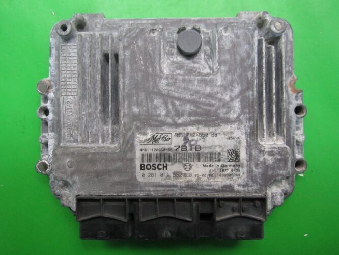 ECU Engine Control Unit Mazda 3 1.6TDCI 4M61-12A650-BB 0281011952 EDC16C3-0