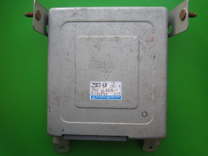 ECU Engine Control Unit Mazda 323 1.5 E2T86876M Z5B318881A-0