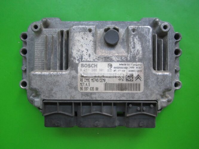 ECU Engine Control Unit Peugeot 206 1.6 9659763580 0261208901 ME7.4.5-0