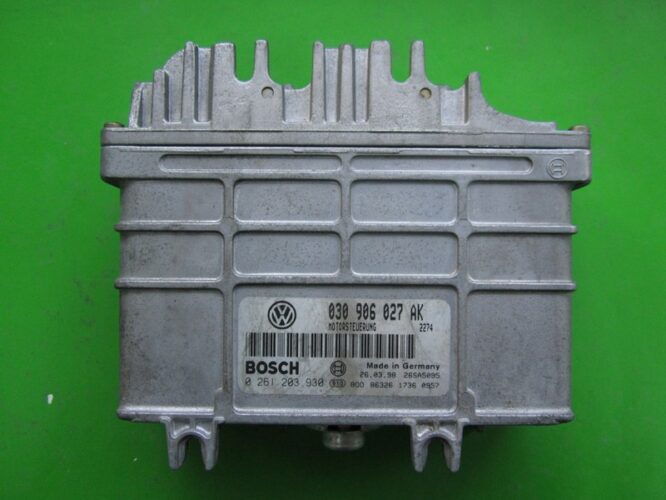 ECU Engine Control Unit Seat Arosa 1.0 030906027AK 0261203930 MP9.0-0
