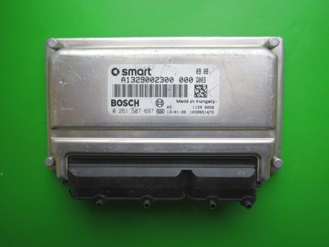ECU Engine Control Unit Smart Fortwo 1.0 A1329002300 0261S07697 ME7.7.0-0