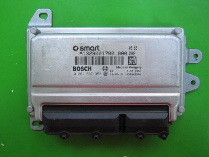 ECU Engine Control Unit Smart Fortwo 1.0 A1329001700 0261S07353 ME7.0.0-0