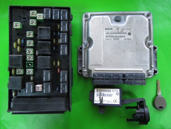 KIT Startup Chrysler Voyager 2.5CRD P04727664AE 0281010814 EDC15C5-0