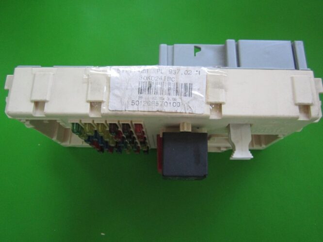 OTHERS: Fuse Box Alfa Romeo 147 51711428-0