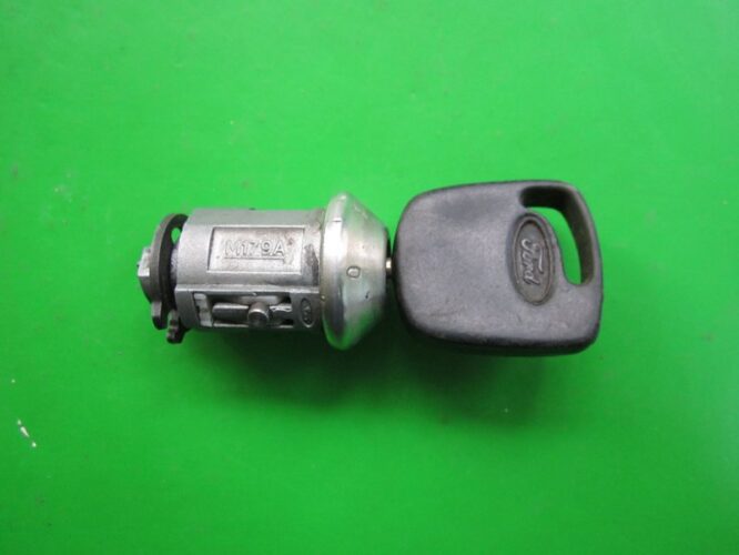 OTHERS: Ignition Switch Ford Fiesta M179A-0