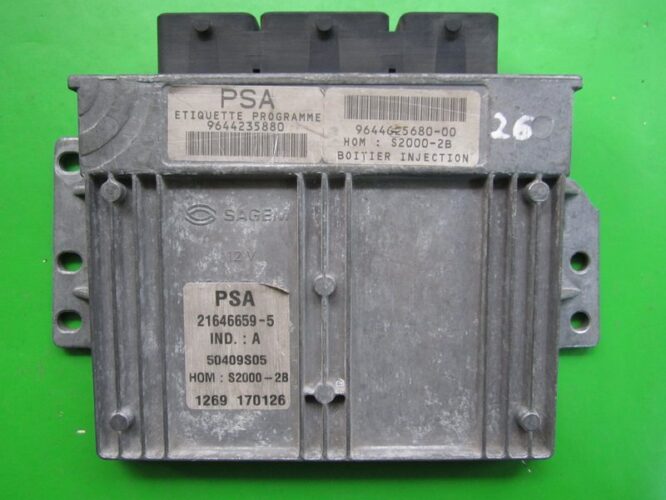 ECU Engine Control Unit Peugeot 206 1.4 9644235880 21646659 S2000-2B-0