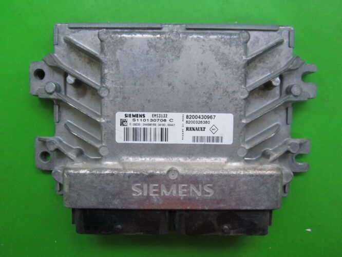 ECU Engine Control Unit Dacia Logan 1.4 8200430967 S110130706C EMS3132-0