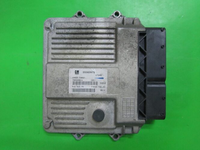 ECU Engine Control Unit Suzuki Swift 1.3DDIS 33920-72KQ1 55563975 6O2.Y5-0