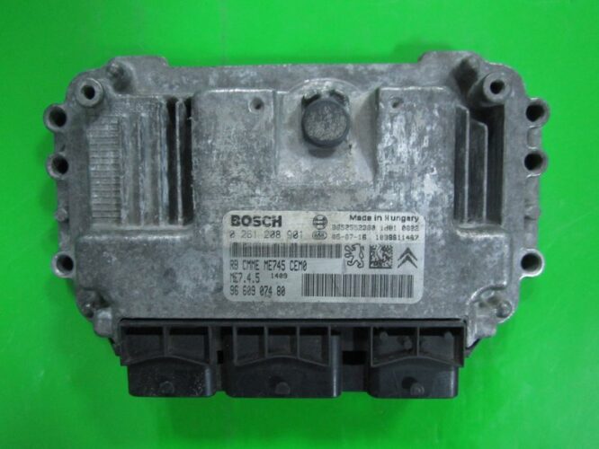 ECU Engine Control Unit Peugeot 206 1.6 9660907480 0261208901 ME7.4.5-0